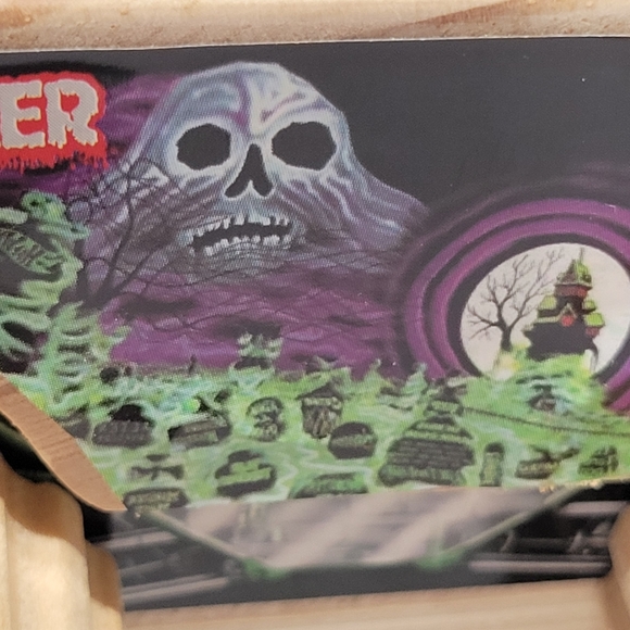 Monster Jam Grave Digger exclusive 2017 real wood building toy assembled - Picture 8 of 16